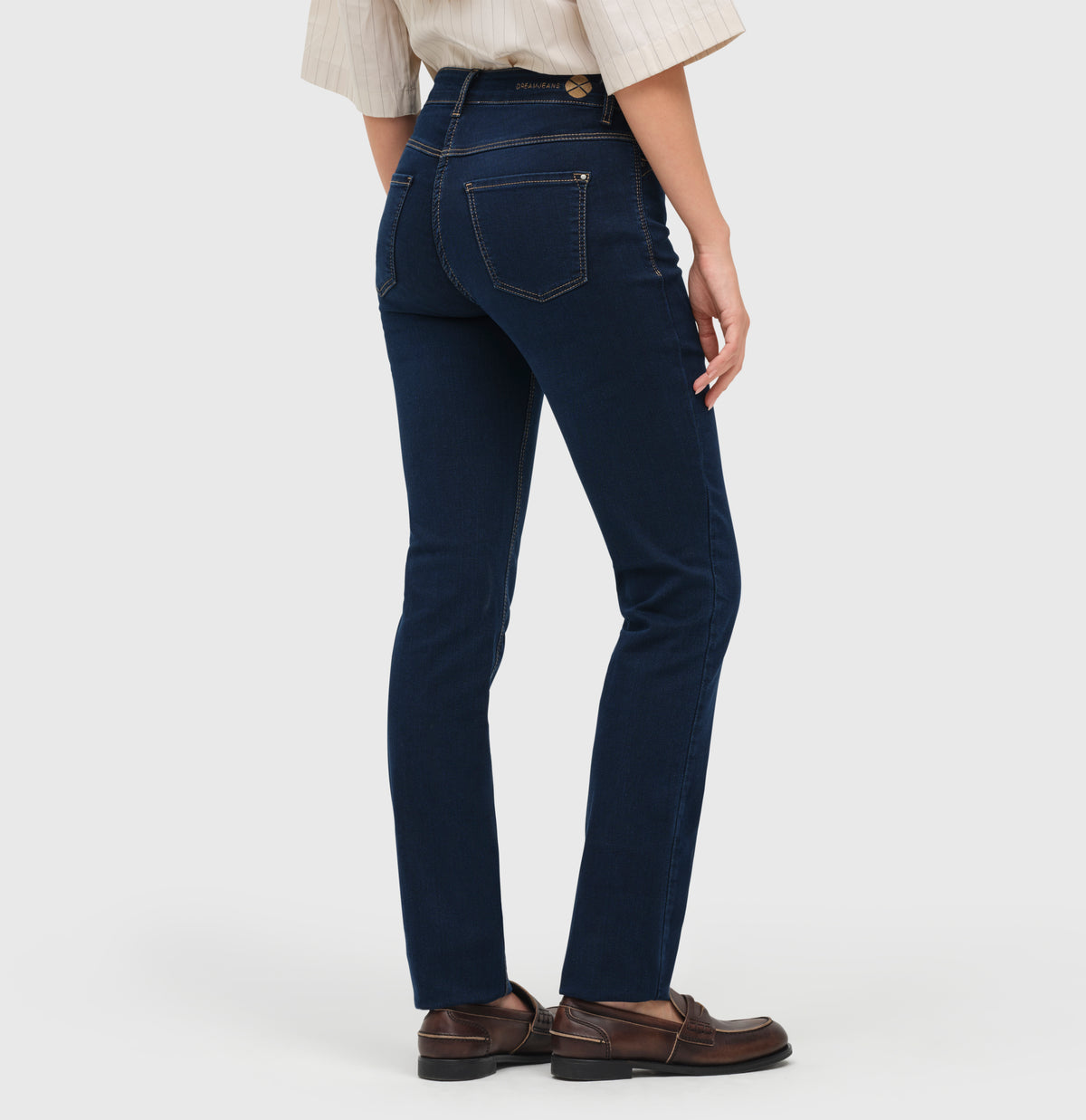 DREAM straight leg CROPPED