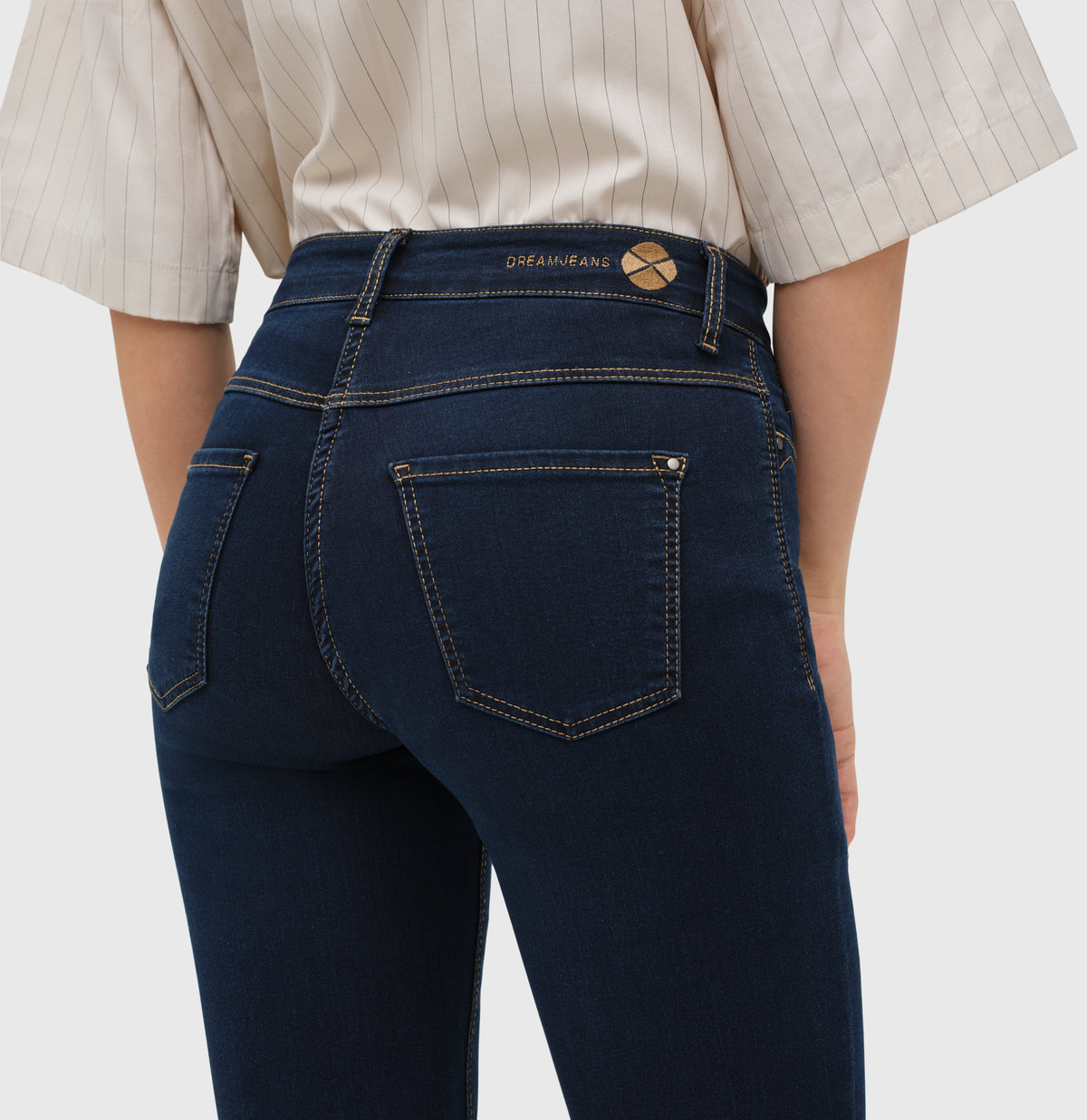 DREAM straight leg CROPPED