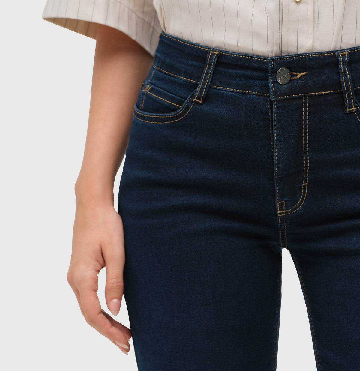 DREAM straight leg CROPPED