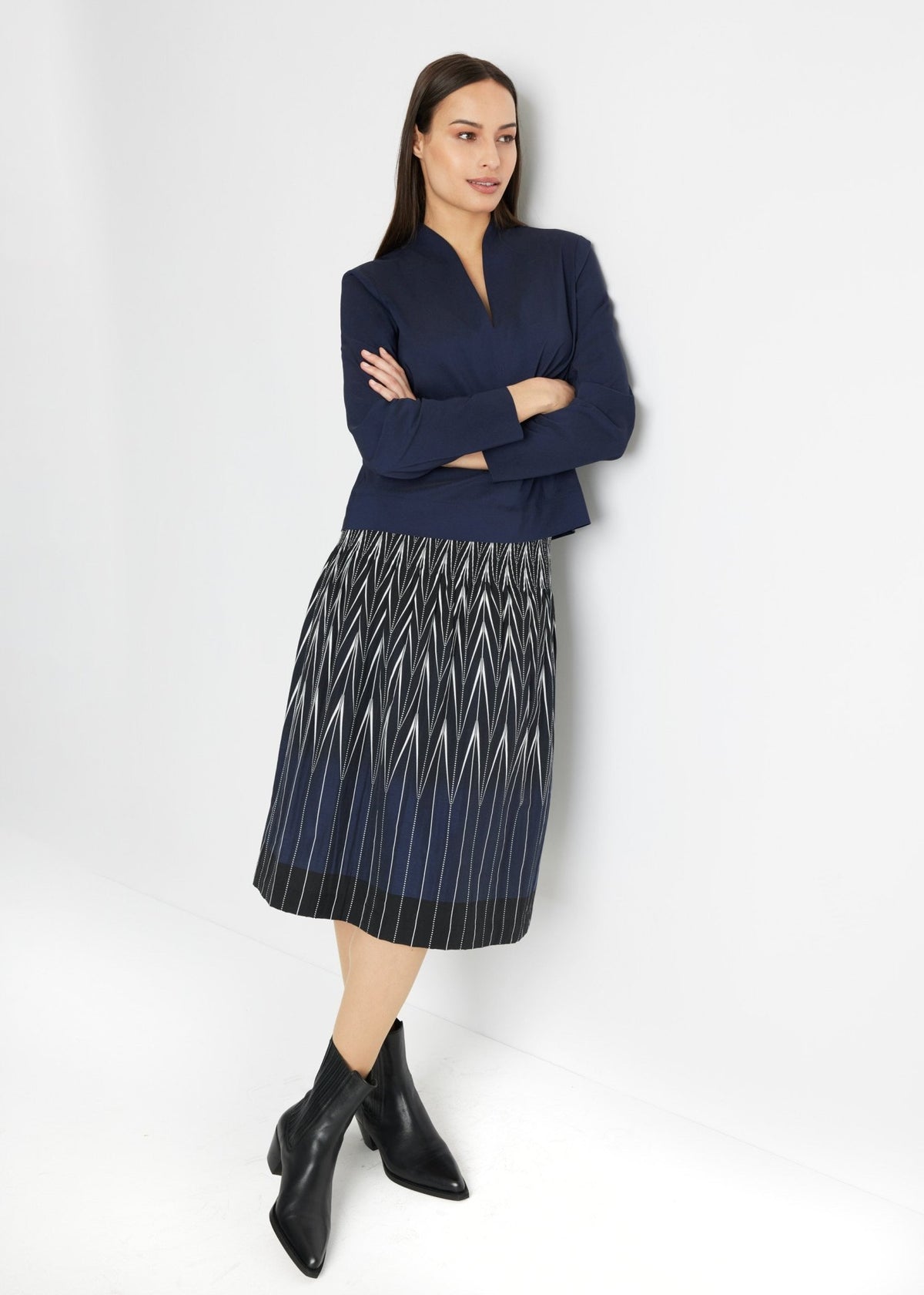 Classic navy/black Skirt