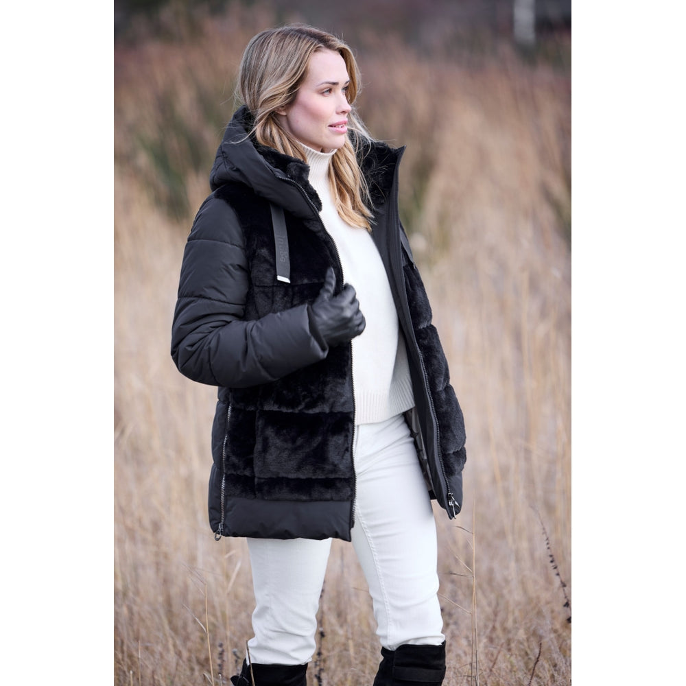 Sorona®-lined coat