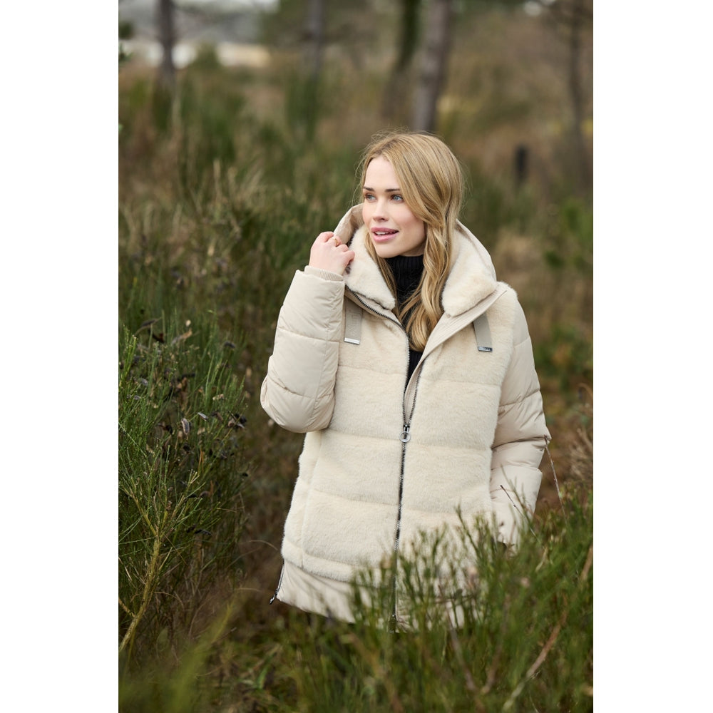 Sorona®-lined coat