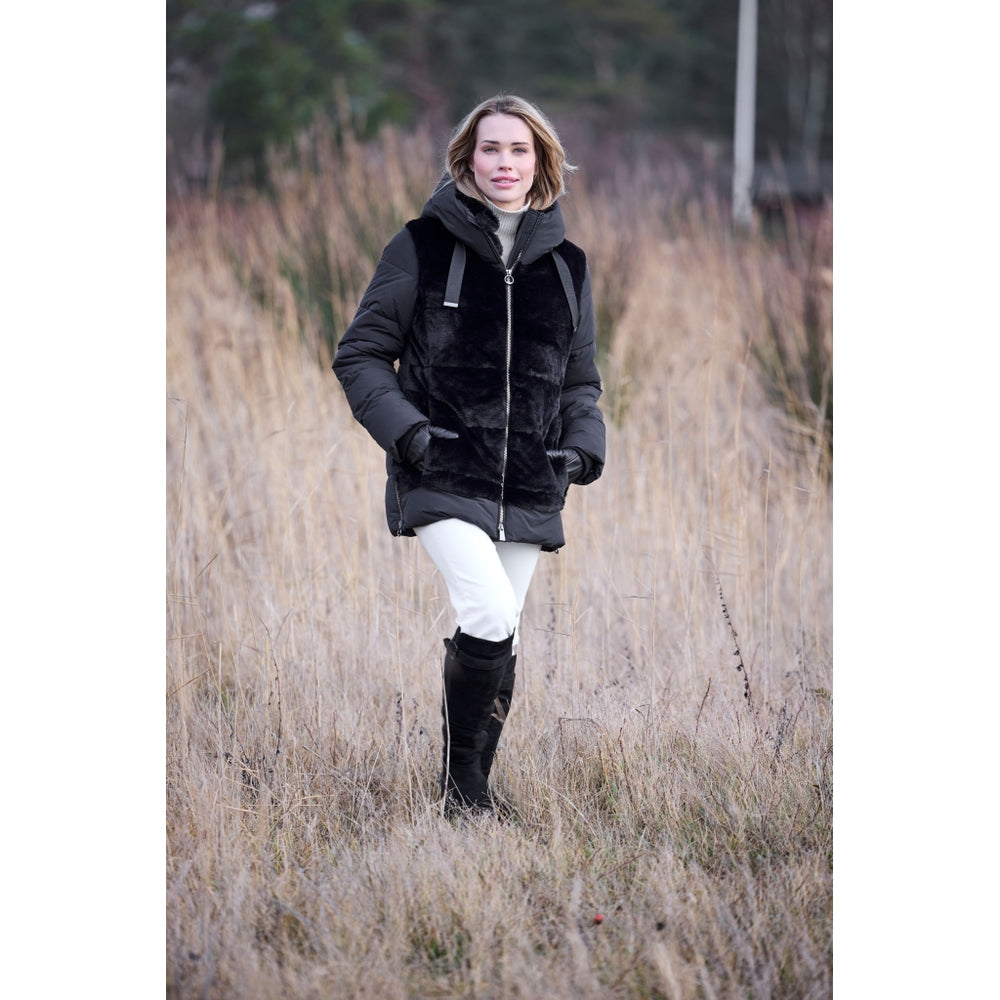 Sorona®-lined coat