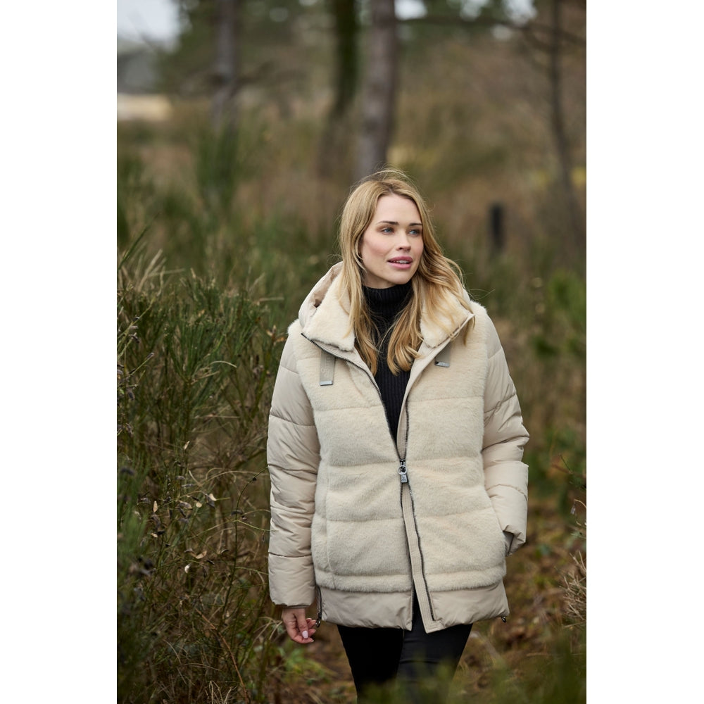 Sorona®-lined coat