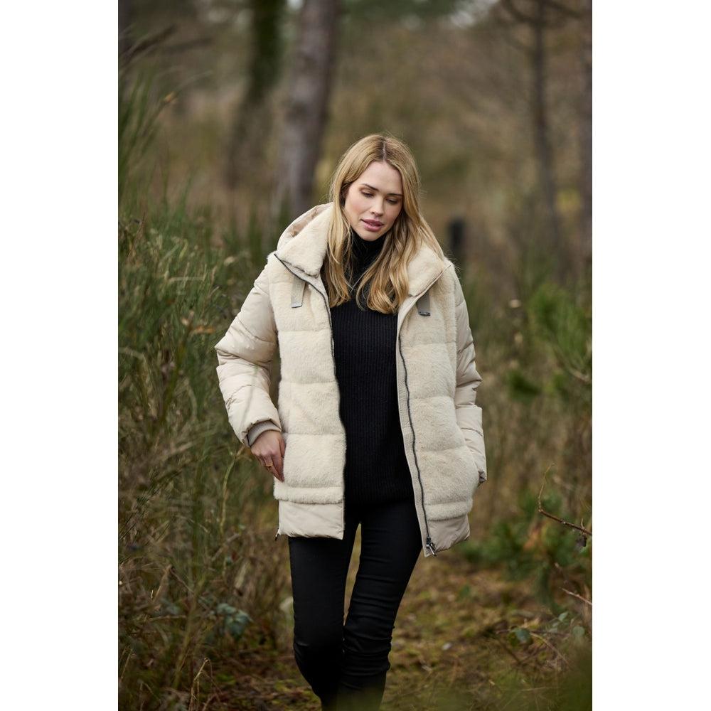Sorona®-lined coat