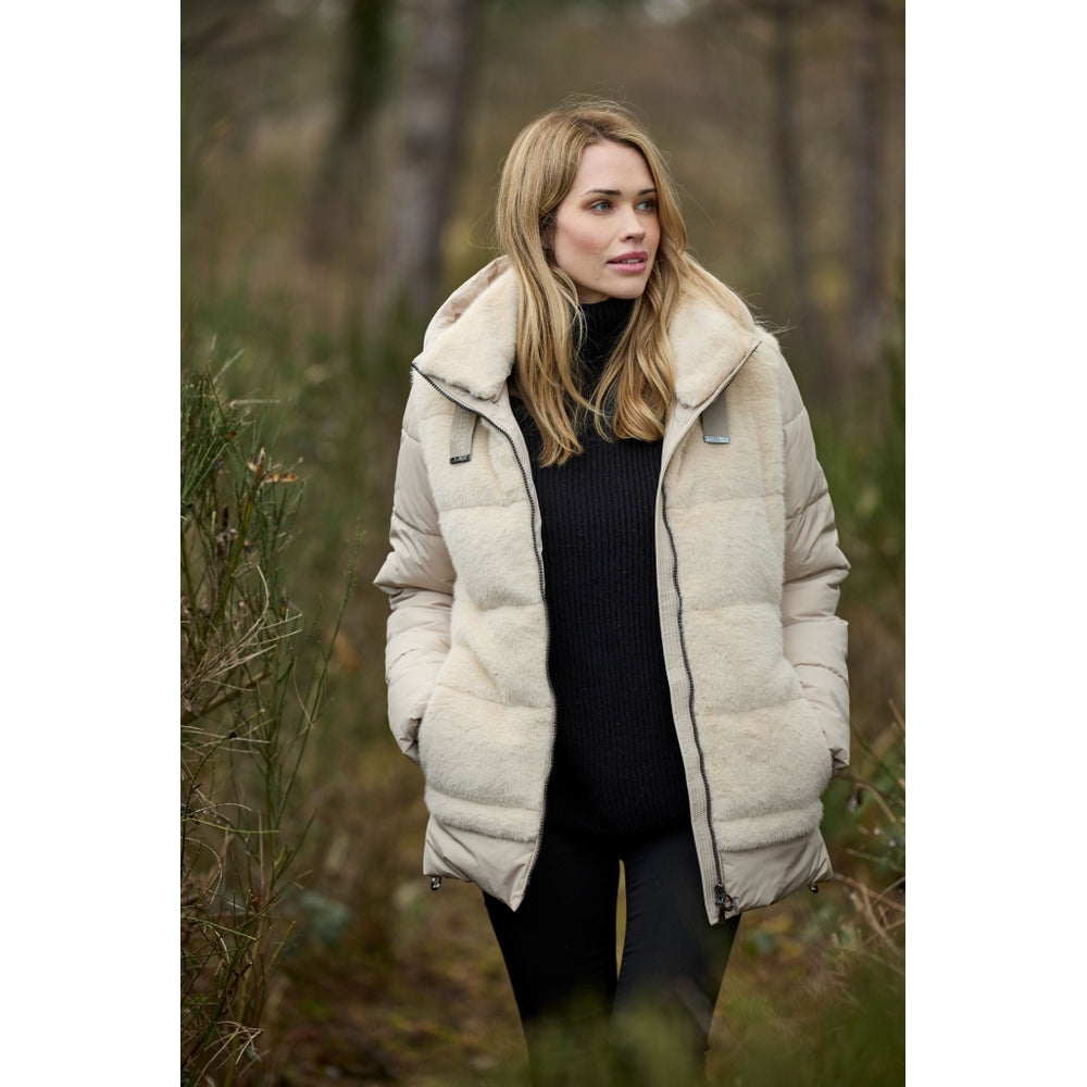 Sorona®-lined coat