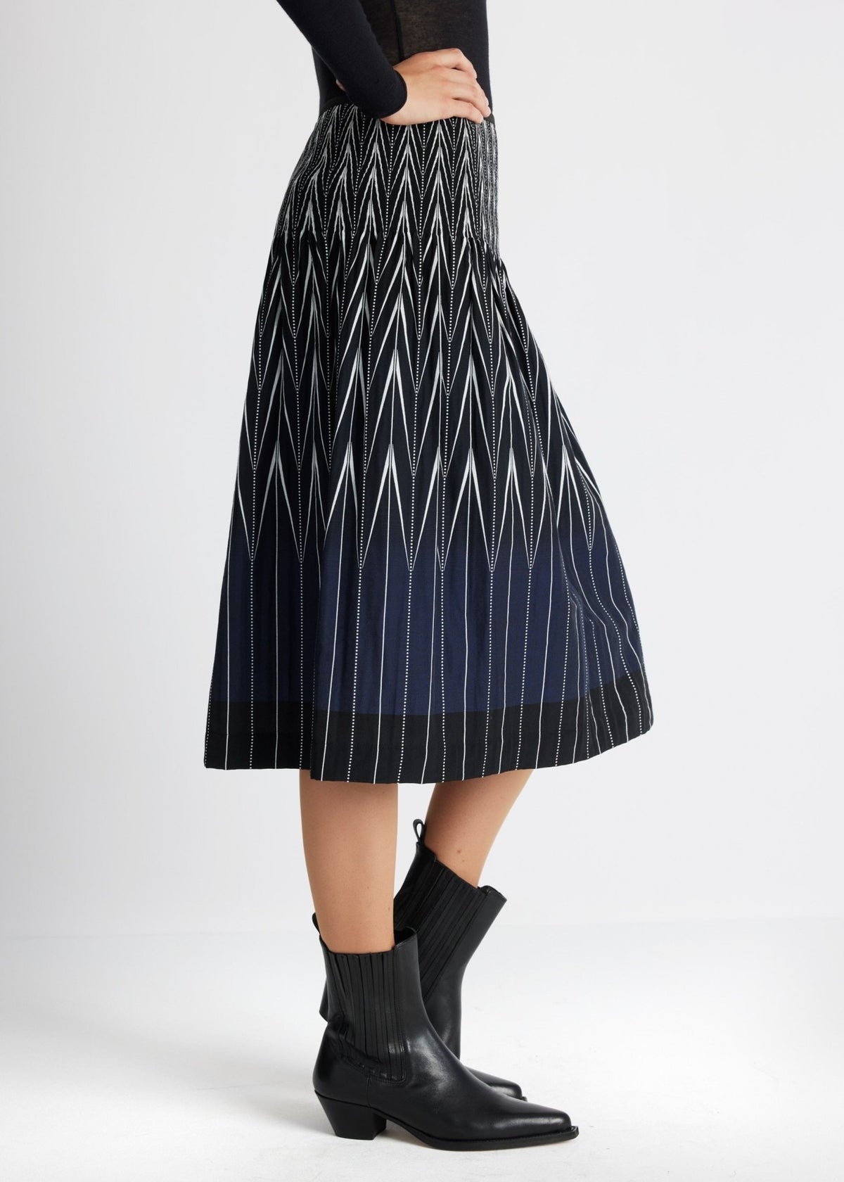 Classic navy/black Skirt