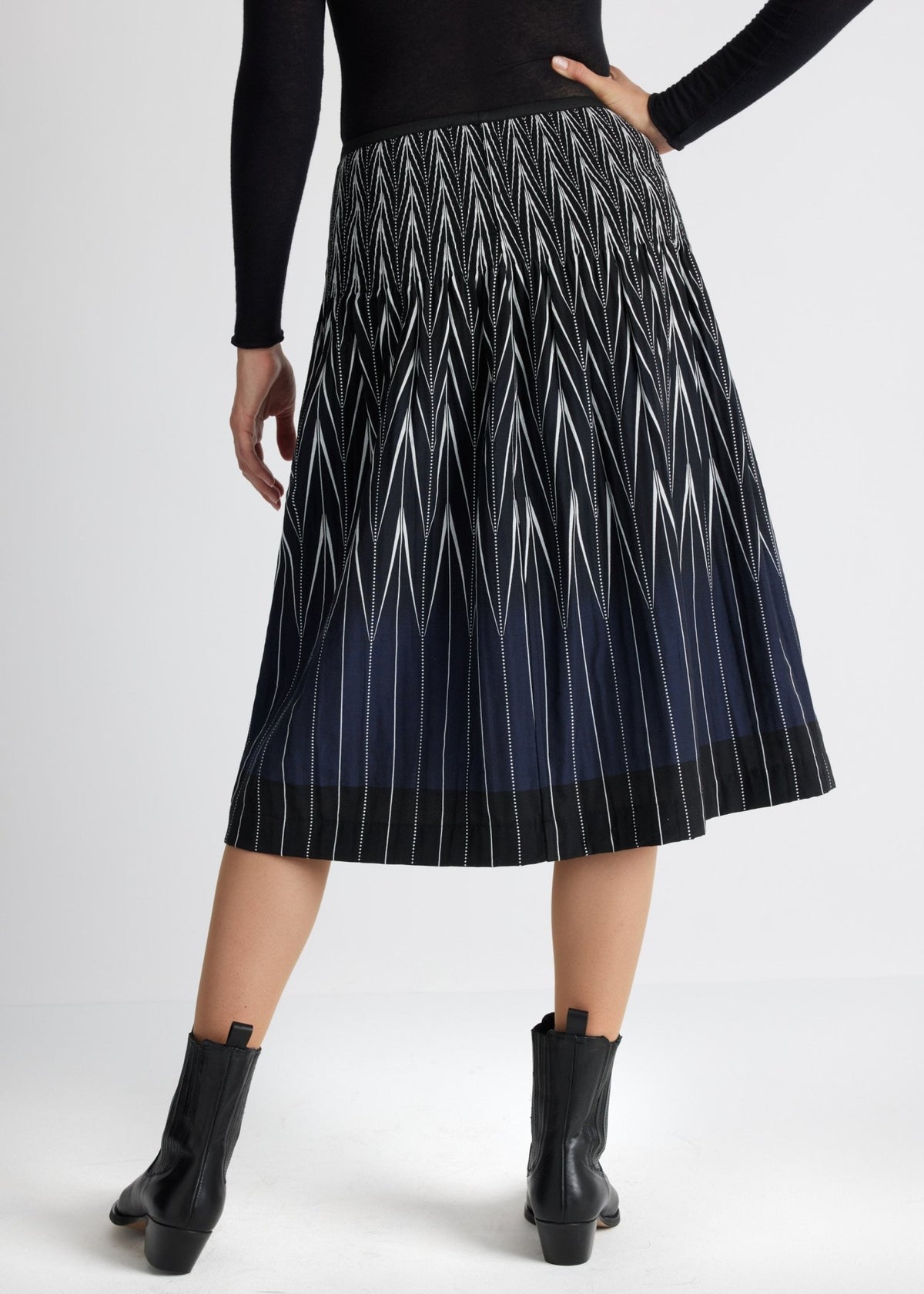 Classic navy/black Skirt